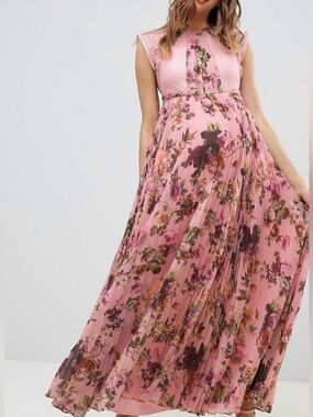 ASOS Pink Maternity
Floral Pleated Maxi Dress